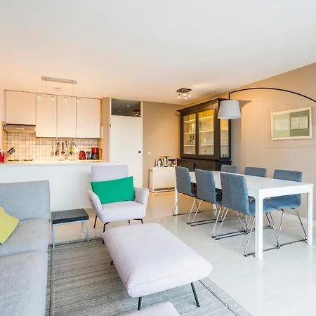 Refurbished Comfortable App 1min From The Sea *